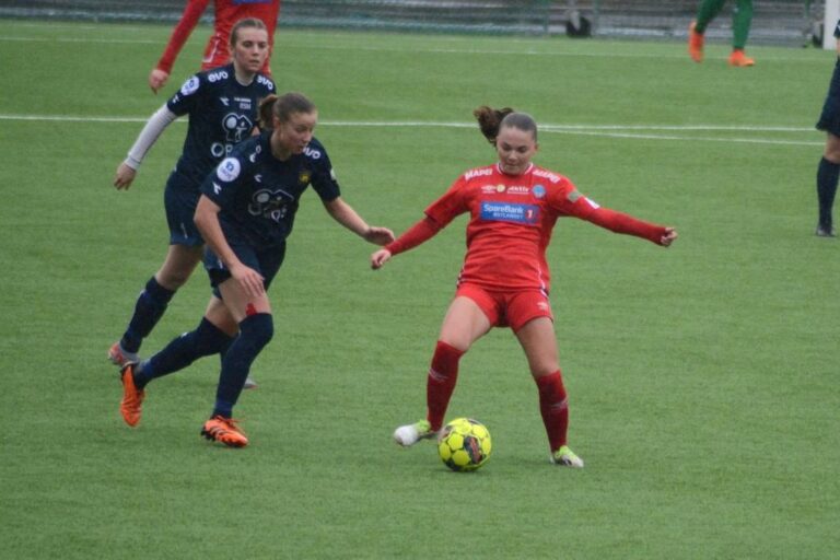 Bildetekst: Nora Slaatten og de andre KIL spillerne gleder seg veldig til seriestart denne helga.