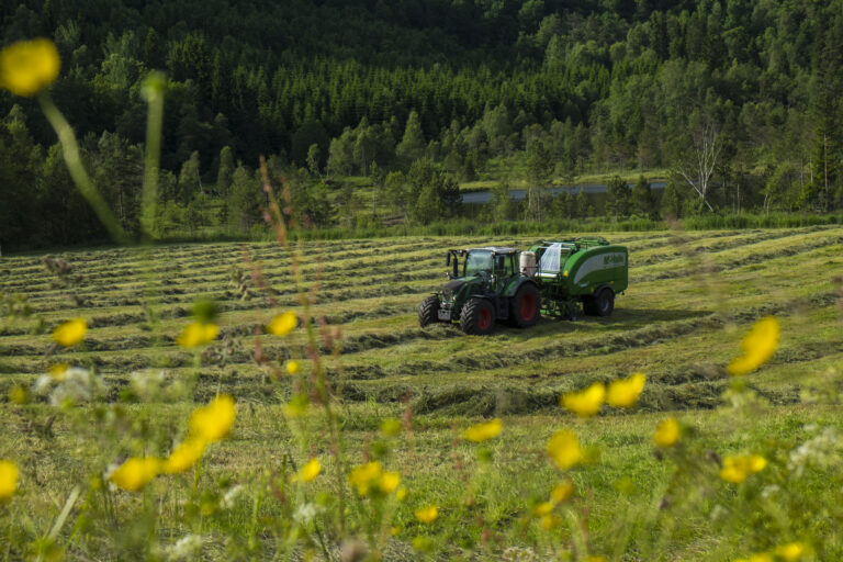 Bøndene har krevd 3,9 milliarder kroner i årets jordbruksoppgjør.