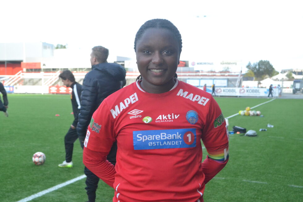 Marie-Claire Hirwa Sebazungu fikk nesten en time i cupkampen mot Frigg. «Deilig, tross tap,» mener hun.