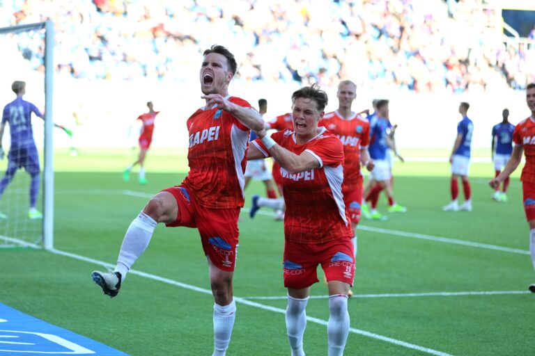 I første kamp tilbake fra karantene sørget Harald Holter for at KIL tok ledelsen mot Vålerenga.