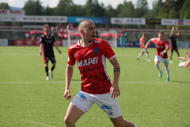 Lucas Haren leverer stadig målpoeng for KIL, og i dagens kamp borte mot Aalesund banket han inn to mål og sørget for at KIL kunne reise hjem igjen til Gjemselund med ett poeng.