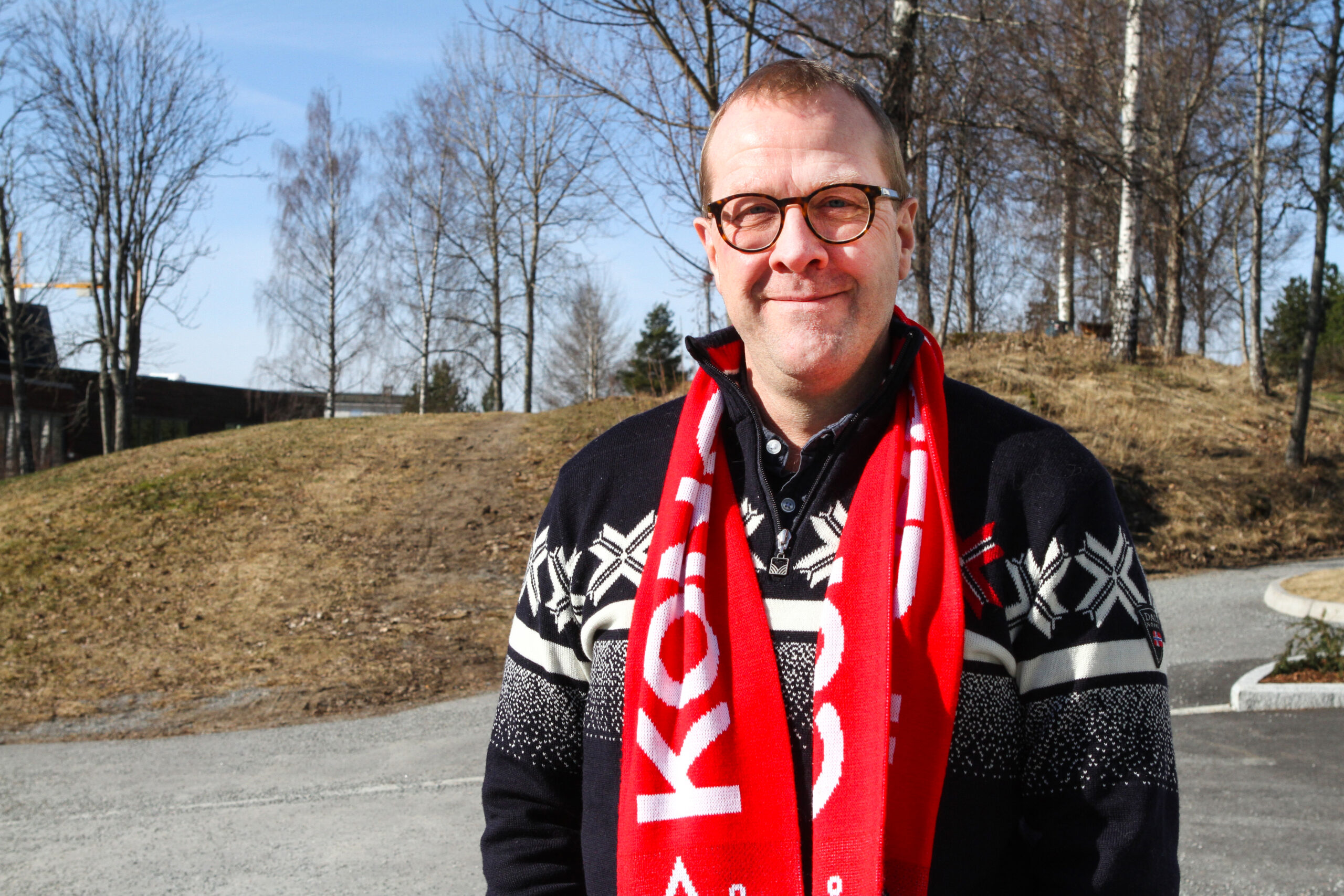 Vegard har fulgt KIL i mange år og vært både supporterleder og styreleder i fotballklubben.