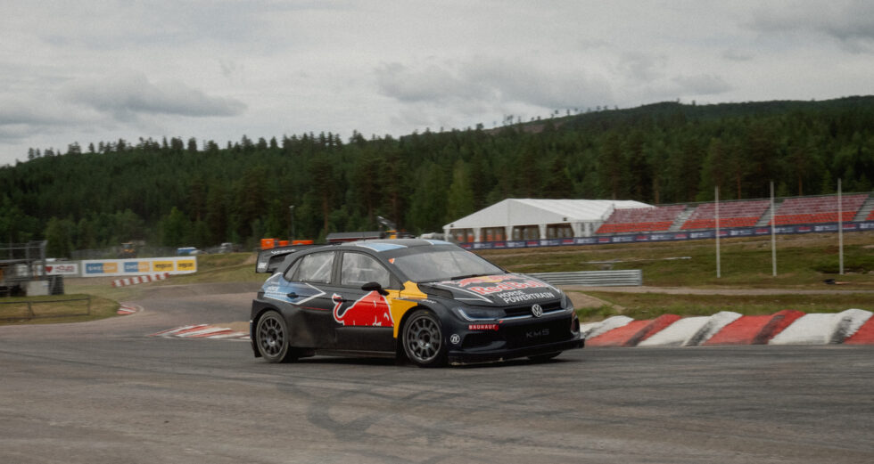 Til helgen er det duket for VM-runde i svenske Höljes og Ole Christian Veiby har store forventninger til den nye bilen.