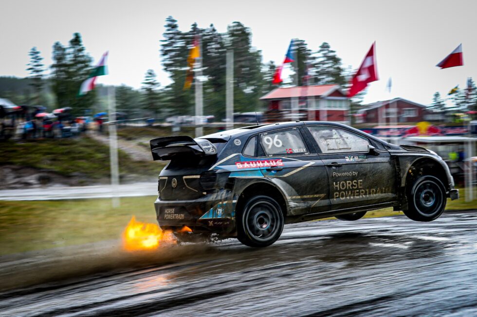 Ole Christian Veiby kjørte inn til tredje plass i søndagens løp i VM i Rallycross i Höljes.