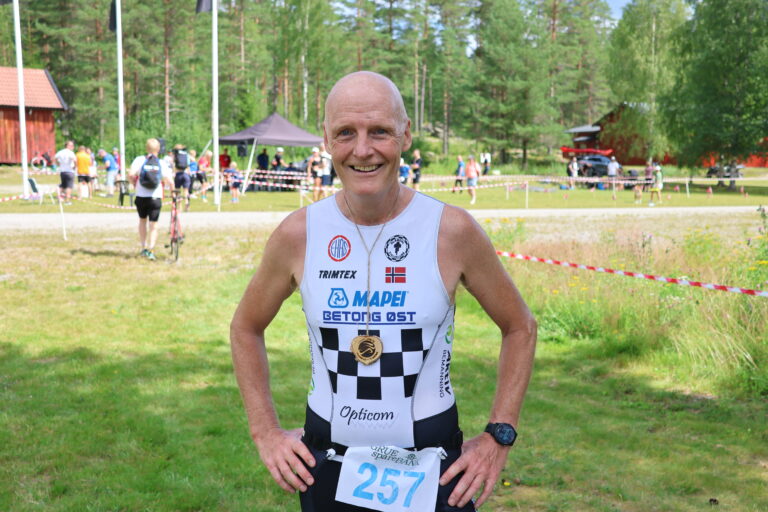 Rolf M. Bakken fra Kongsvinger og Glåmdal Sykleklubb har deltatt i samtlige Finnskogen Triatlon som er arrangert.