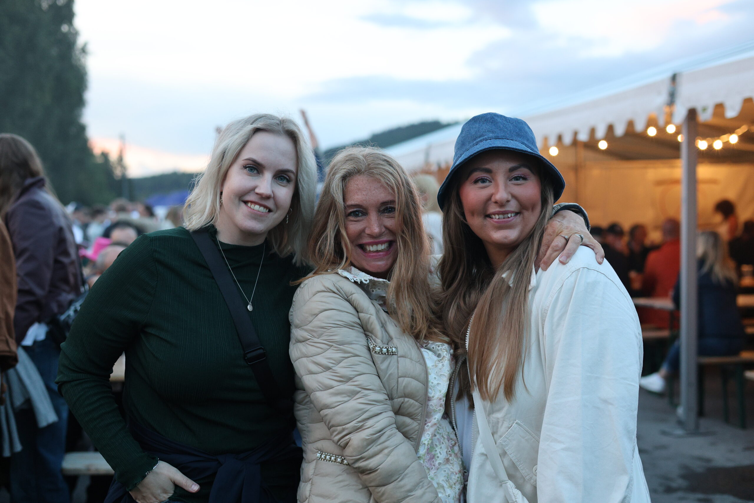 Oda, Irene og Anna.