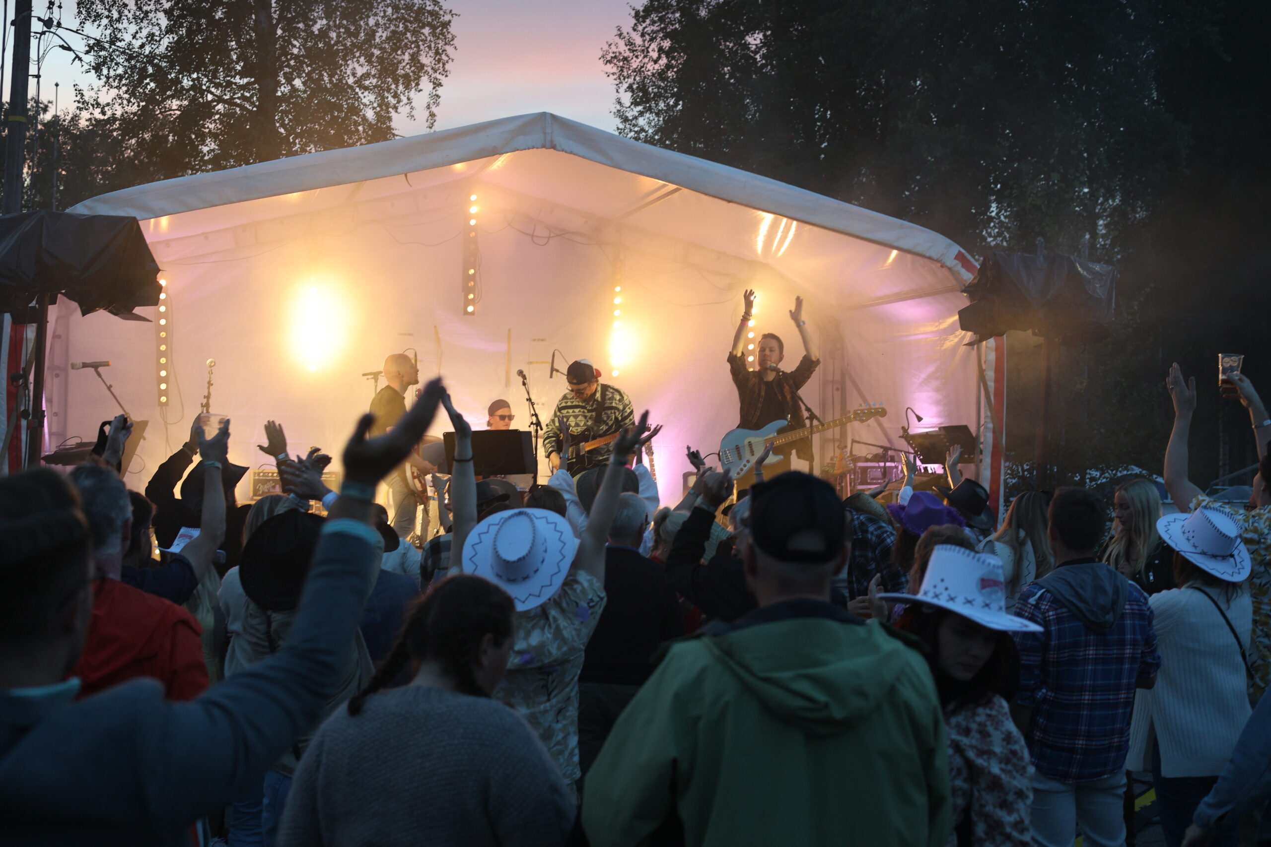 Harwester kommer gjerne tilbake igjen til Brandvalfestivalen.