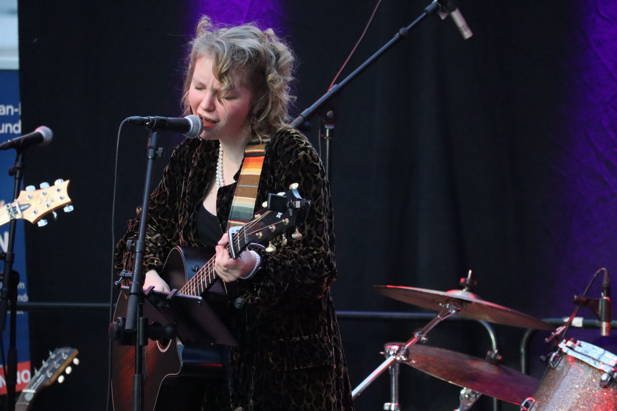 Emma Birgitte Ovlien har jobbet i Radio Kongsvinger og stiller opp på jubileumsforestillingen.