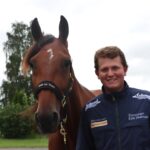 Patrick Larsen sammen med vinnerhesten The One.