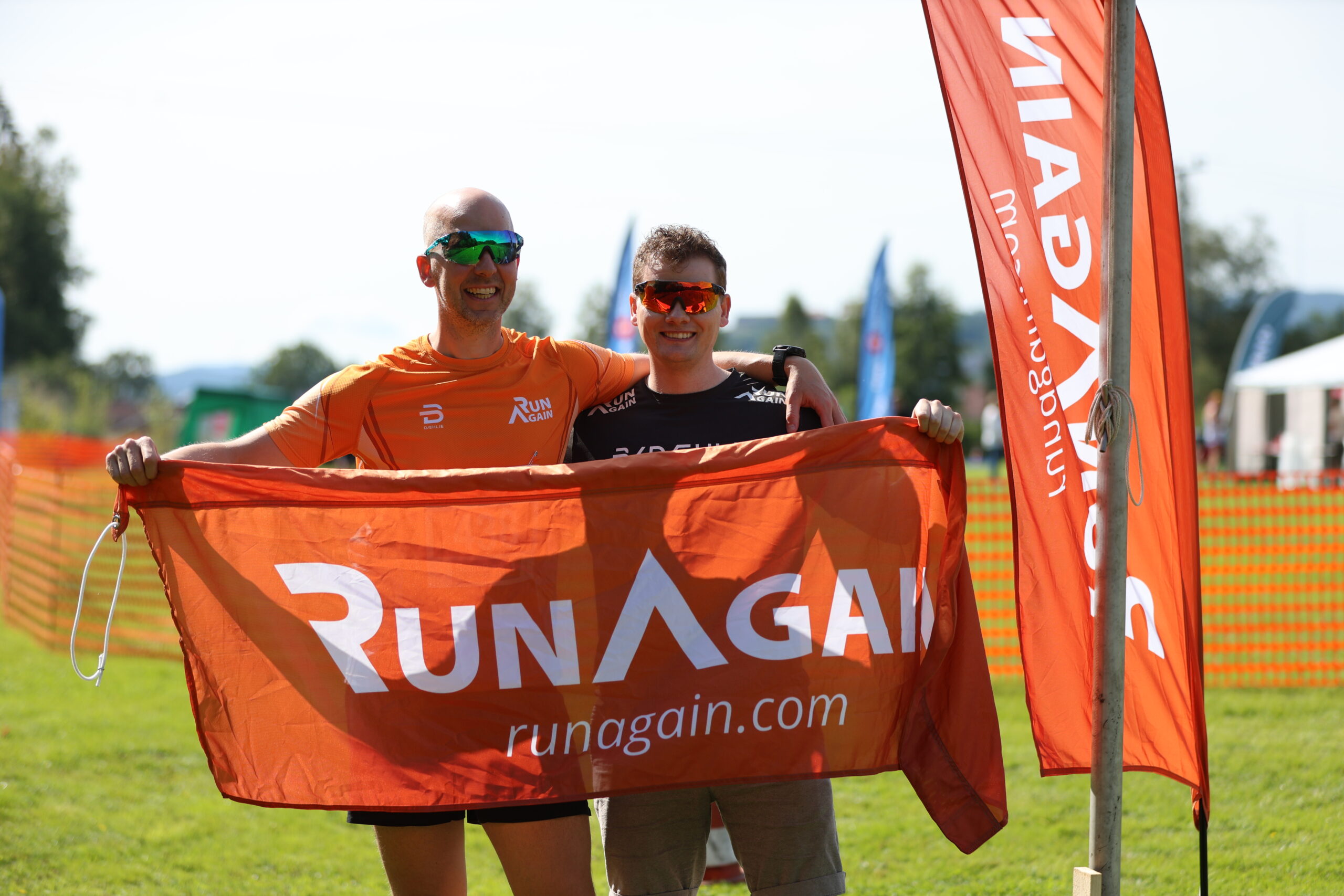 Carl-Otto Karlengen og Alf Kalmar fra runagain syns det var morsomt &aring; v&aelig;re med p&aring; Kongsvinger maraton.