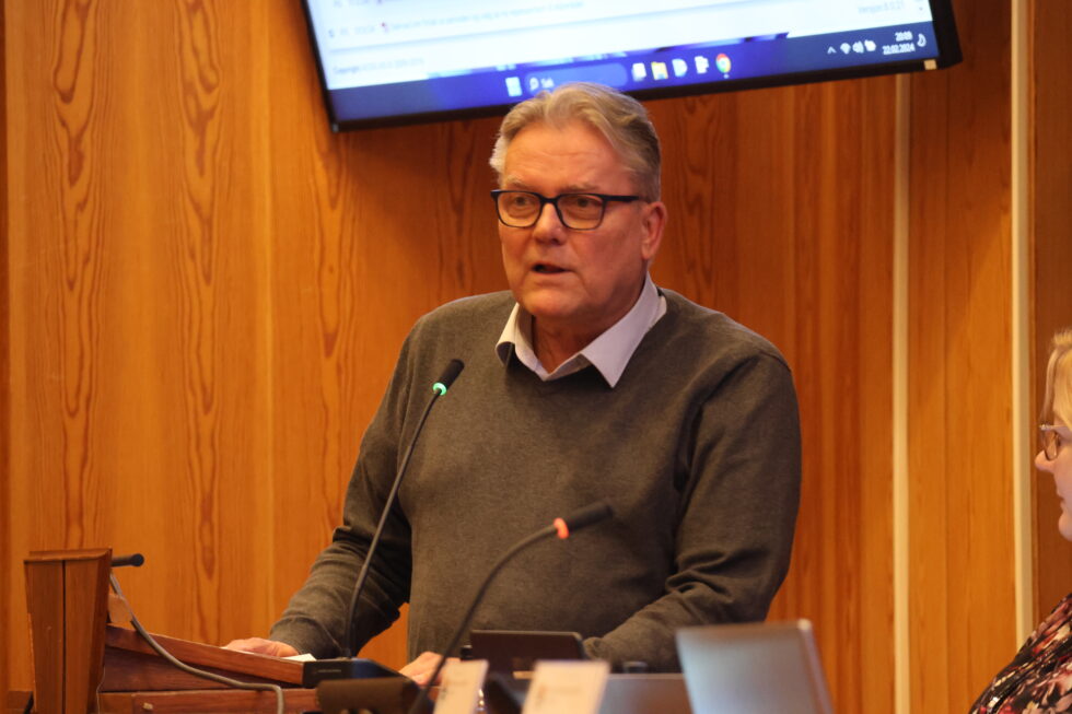 Johan Aas (Frp) mener kommunediretøren skulle ha informert kontollutvalget om detaljene i forrige uke.