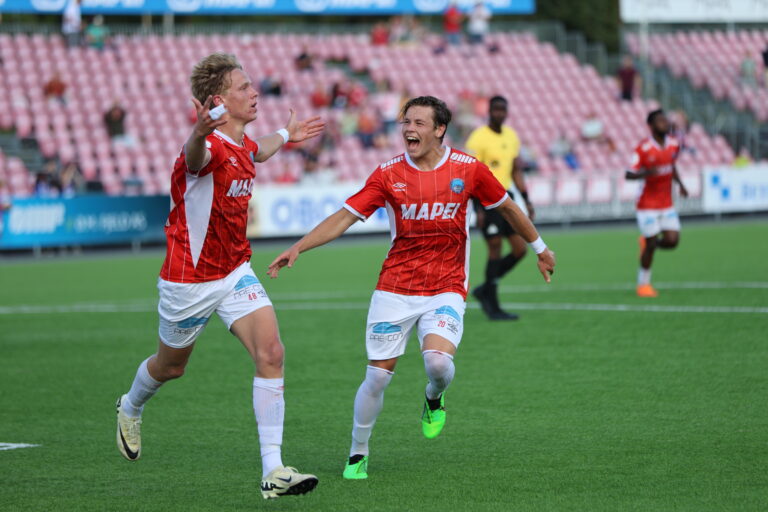 Albert Sandstad fikk sin første skåring i OBOS-ligaen i høst. Nå er han tatt ut til å representere Norge.
