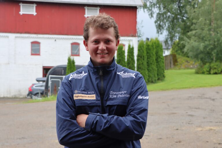 Patrick Larsen delte i august at han hadde en NM-tittel i kikkerten. Nå er målet oppnådd.