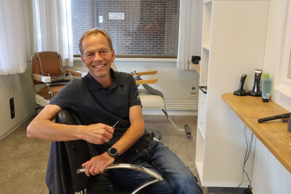 Espen synes det er godt å komme tilbake på jobb etter en tøff vår med sykdom. Nå begynner formen å bli bedre og målet er å komme tilbake i full stilling.