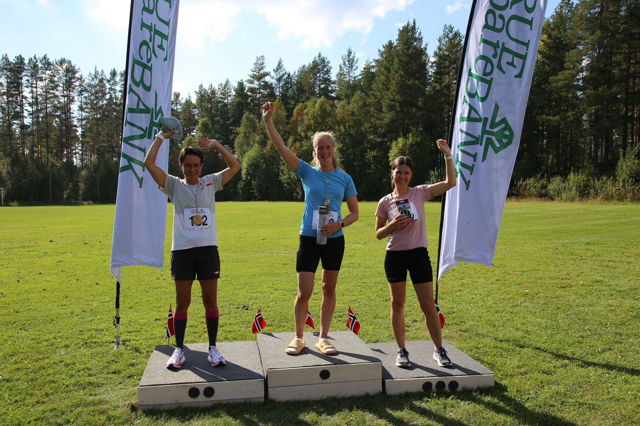 Silje Seigerud l&oslash;p raskest p&aring; 5,6 km for kvinner. p&aring; 2.plass kom Julyana Hildonen, mens 3.plassen gikk til Ida Ratikainen.