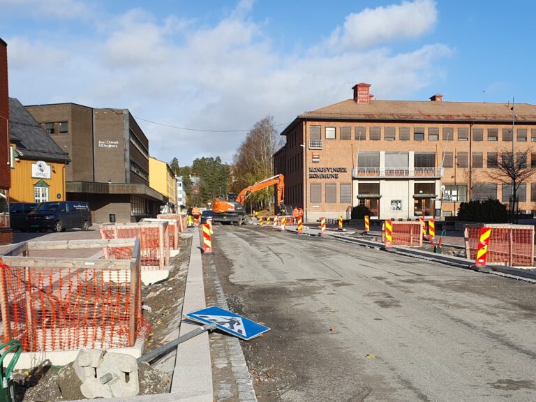 Slik så det ut i Storgata i 14.30 tiden mandag ettermiddag.
