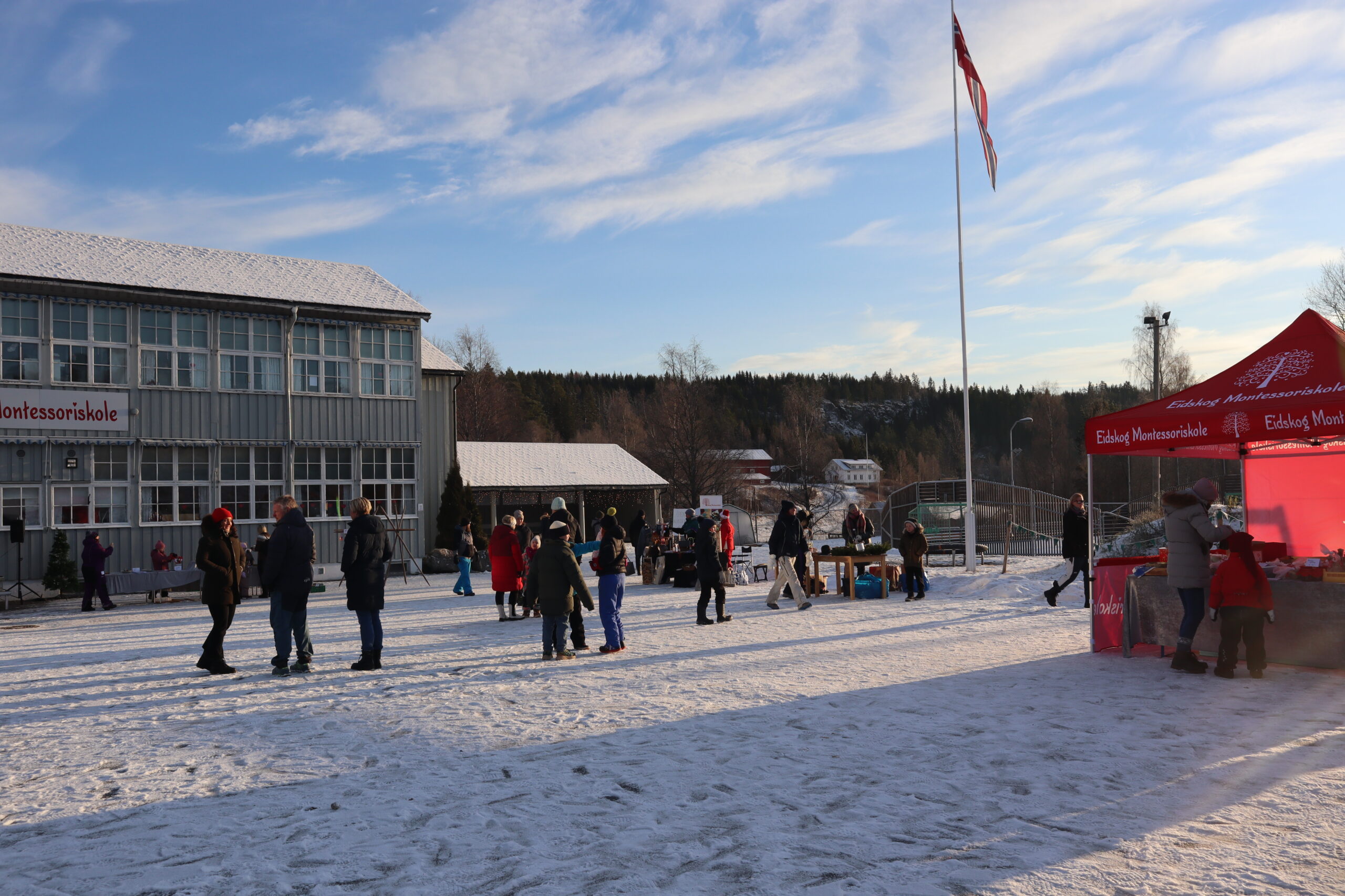 Eidskog Montessoriskole arrangerer julemarked lørdag 7.desember.