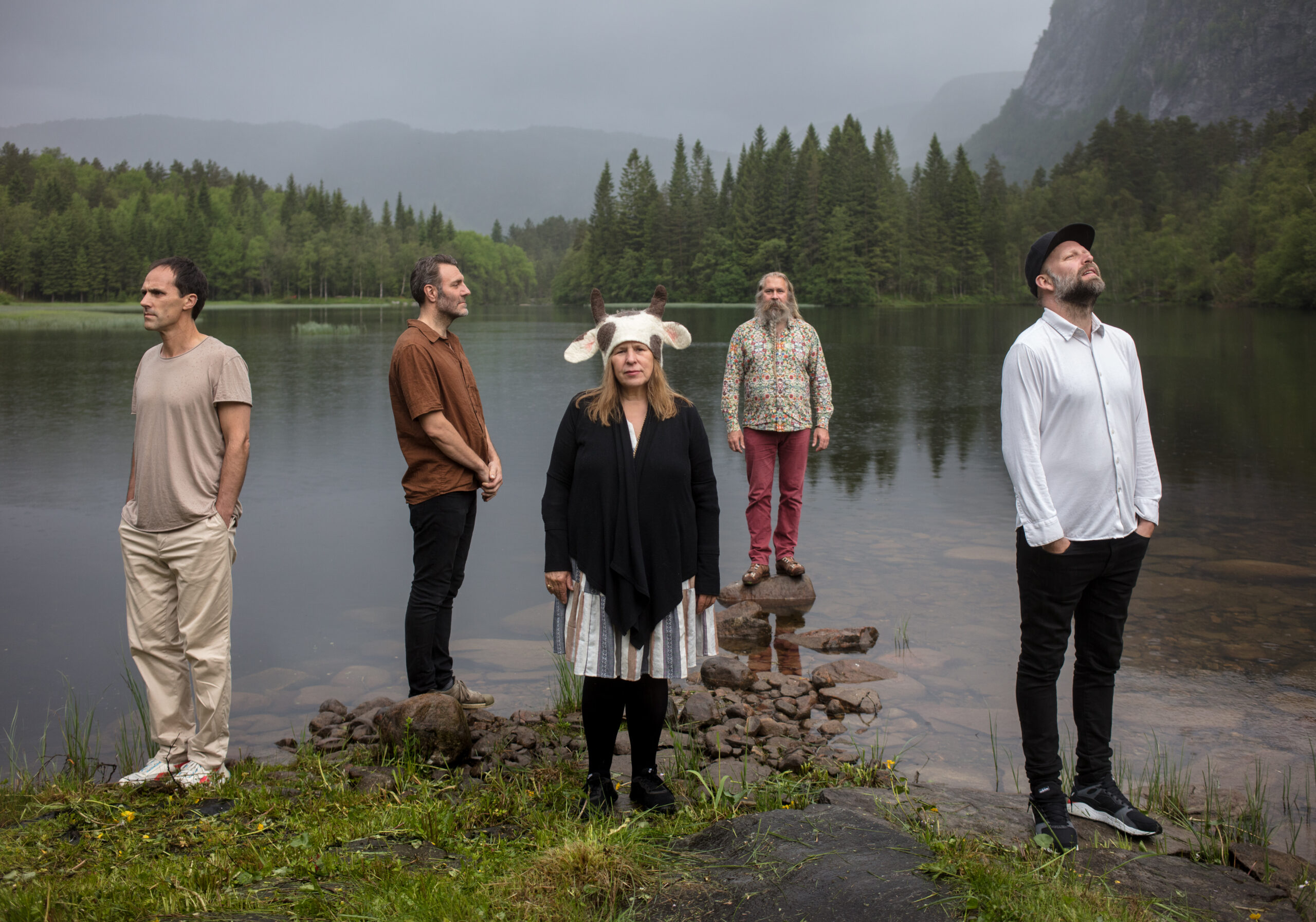 Sinikka Langeland Ensemble holder konsert i Vinger kirke i november.