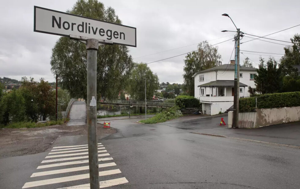 I dette området har det vært graving i høst. Nå åpnes trafikken som normalt.