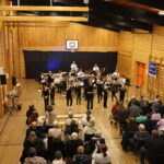 Alle stolene var fylt opp da Brandval Skolemusikk og drilltropp inviterte til Beatles-konsert i gymsalen på Brandval Skole.