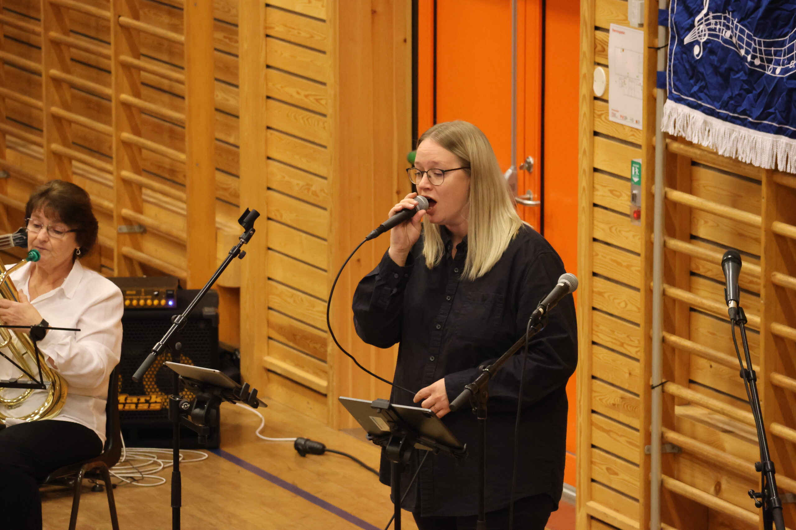 Kristin Jensveen deltok også med sang i Beatles-konserten.