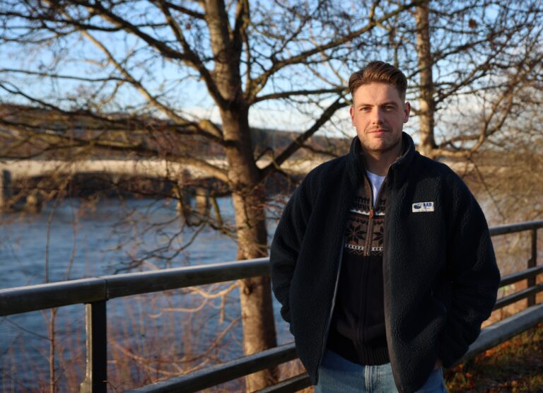 Anders Klemensson fikk muligheten mellom stengene da August Strömberg ble skadet. Den benyttet han seg av.