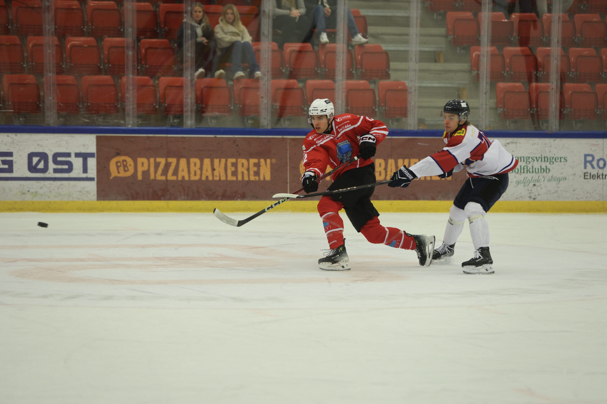 Sverre Schmidt Larsen satt KILs eneste scoring. Bildet er fra en annen kamp
