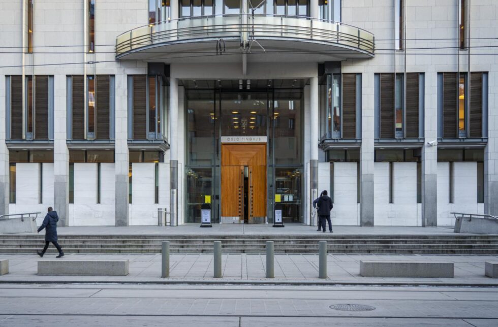 Varetektsfengslingene av de fem personene skjedde søndag i Oslo tingrett.