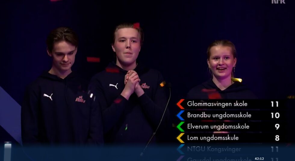 Alvin Sætre, Herman Kjernli Rapstad og Maria Holtet fikk nok poeng til å gå videre i Klassequizen.