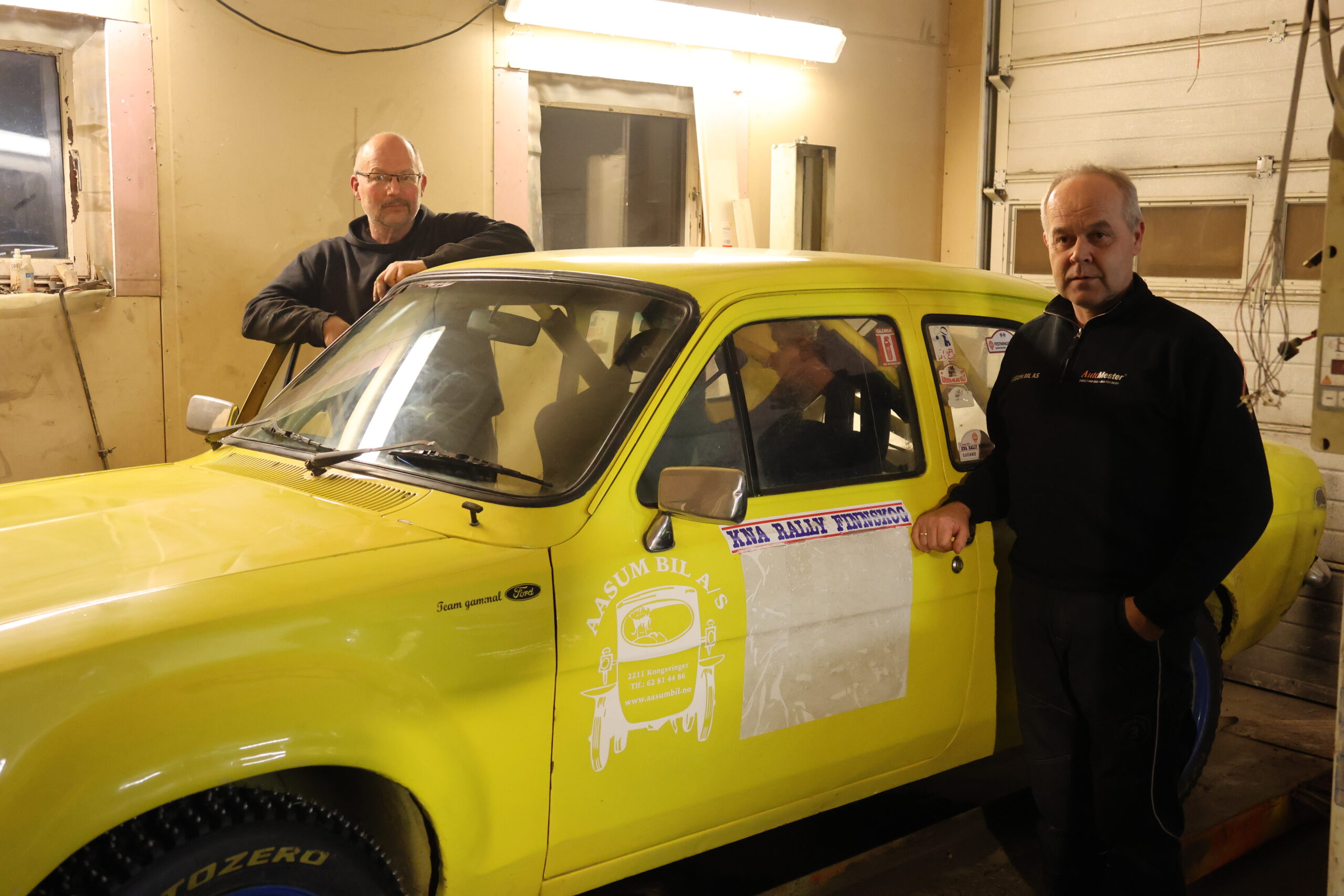 Karene og bilen er klare til lørdagens Rally FInnskog.