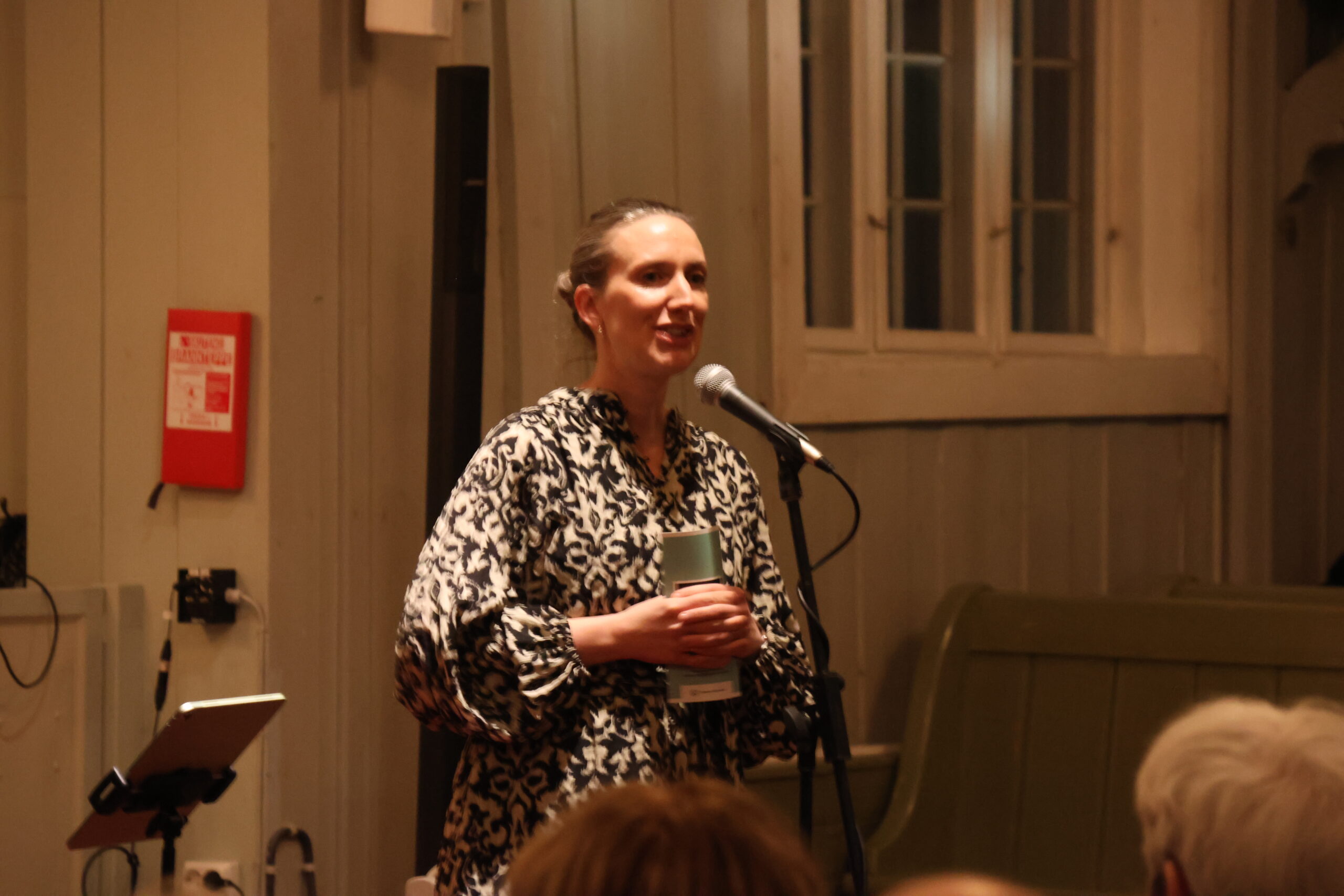 Berit Billingsø, arrangør av Vinger Kirkes konsertserie Klang Under Kuppelen var glad for at de også i år kunne stå for åpningskonserten til festivalen "De små scener".