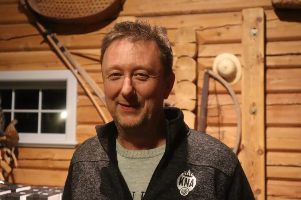 Ole Jonny Branes i KNA Kongsvinger forteller at klubben nå tar i bruk rådhusplassen igjen for å skape litt liv i byen og blest om motorsporten.