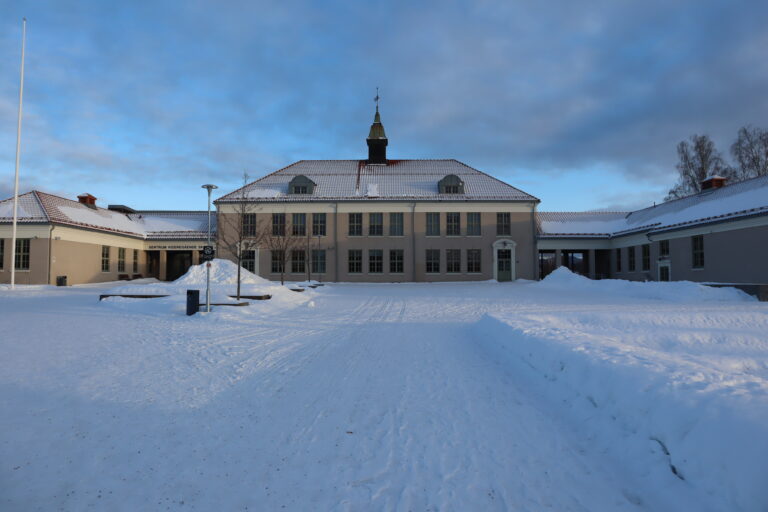 Sentrum videregående skole.