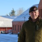 Festningskommandant Arnstein Hestnes kommer med en klar oppfordring til både departement og sine kolleger om å tenke seg om før Gyldenborg selges ut av Forsvaret.