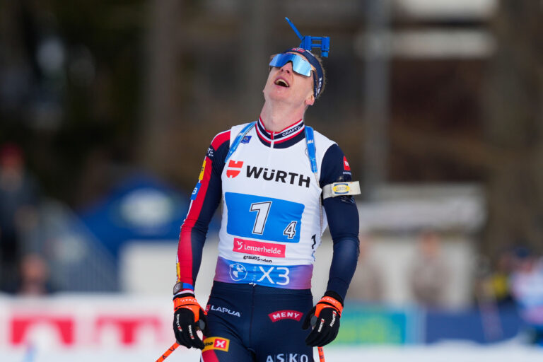 Johannes Thingnes Bø rakk ikke helt frem og det ble ikke norsk medalje i VM-åpningen i skiskyting.