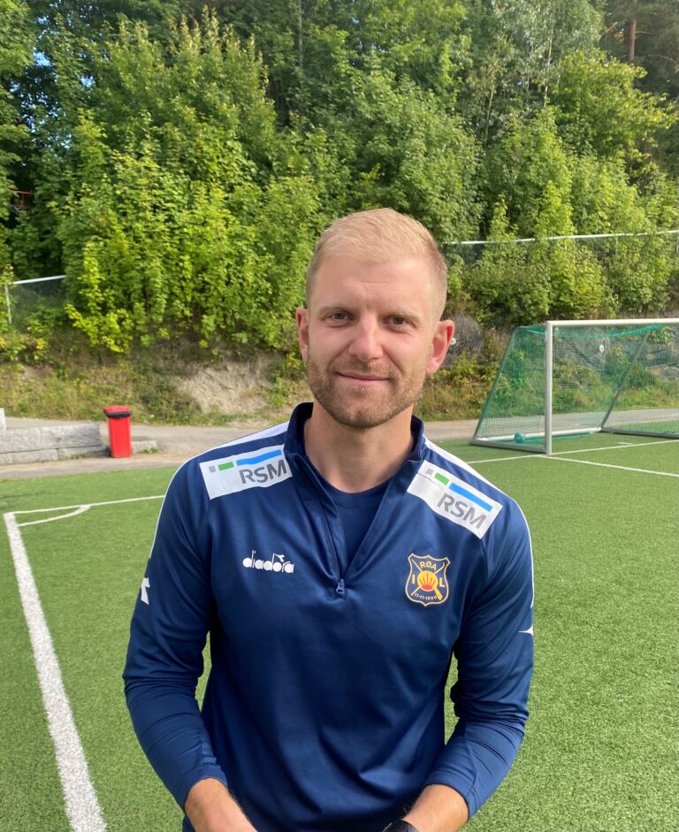 Henrik Digernes har hentet flere spillere fra KIL Kvinner i jobben som sportssjef i Røa