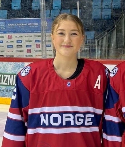 Kajsa Bråten er ikke uvane med å spille med Norsk landslagstrøye, men nå skal hun for første gang ha den på seniornivå.