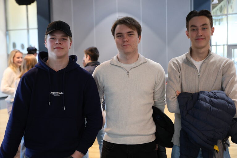 Sebastian Melbye Hansen, Bjørn Oddvar Mastad og Alexander Østlie Ånerud forteller at opplevelsen gjorde inntrykk.