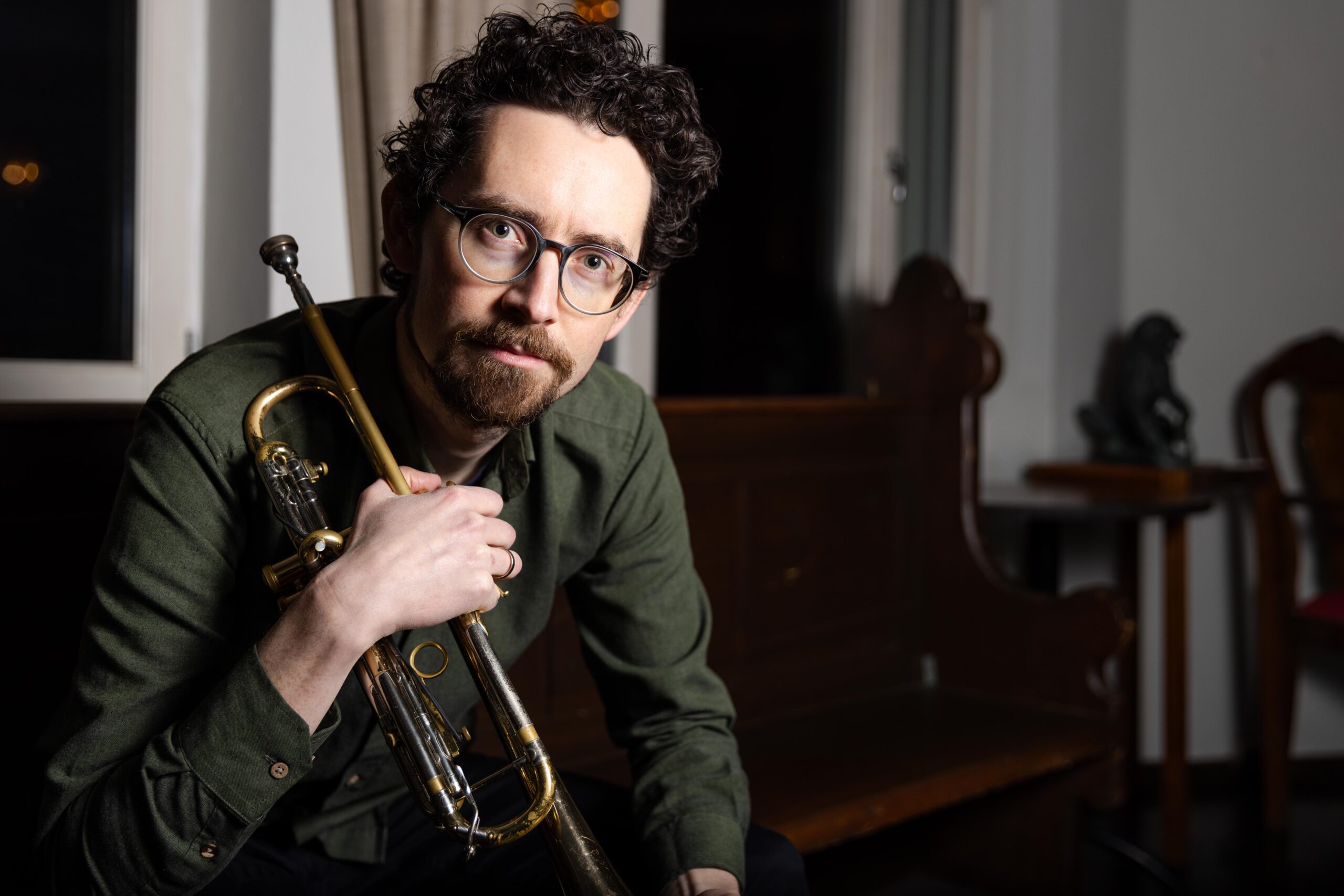 Jazzmusikeren Hayden Powell har satt sammen et nytt band som besøker Vinger kirke i mars.