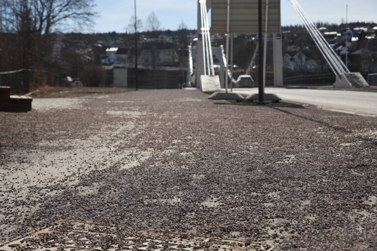 Denne grusen skal nå fjernes på kommnuens regning.