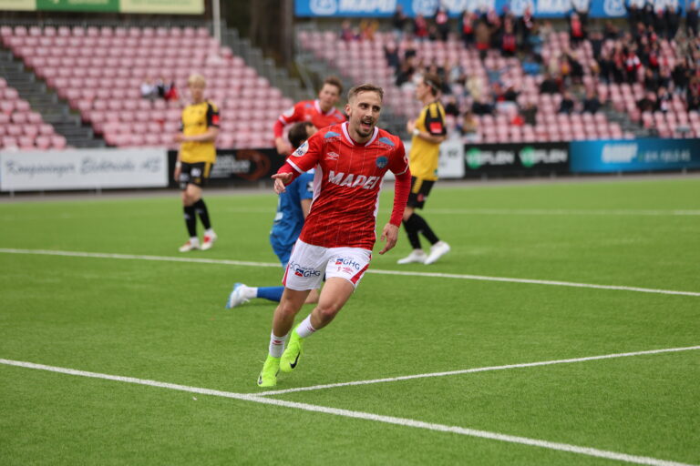 Lucas Ravn-Haren var i scoringsform mandag og noterte seg for tre scoringer.