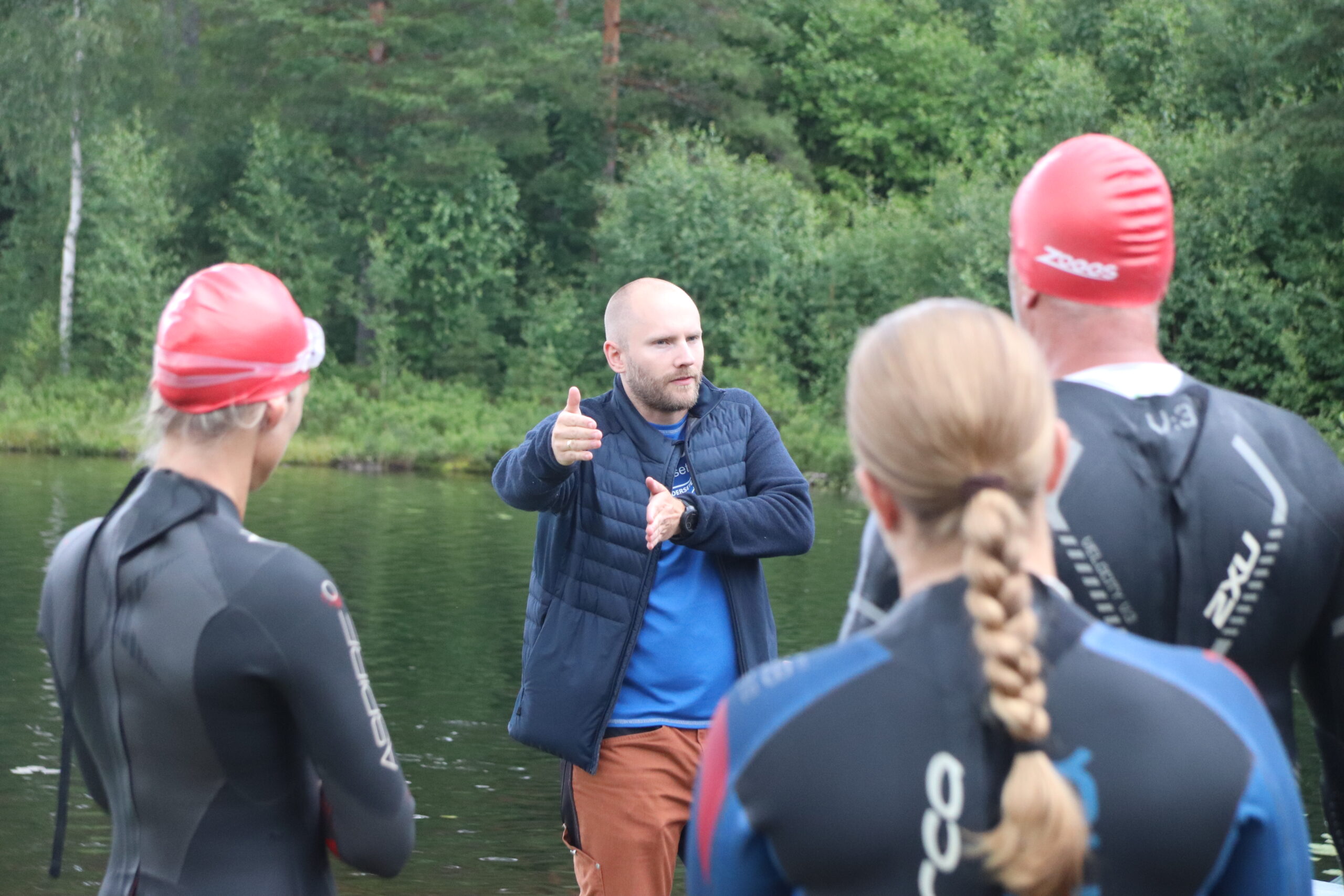 Petter Berg, leder i Lunderseter IL, oppfordrer triatleter som ønsker å delta i Finnskogen Triathlon om å melde seg på snarest.
