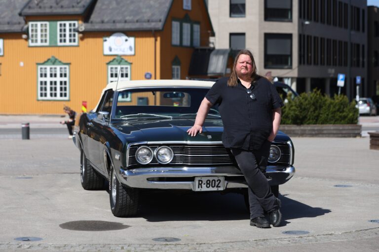Stian Fossum ser frem til å cruise i sin 1968 Mercury Monterey når Pitstop Motor Week setter sitt preg på byen. Etter endt tur den første lørdagen i juni, blir bilene å se på Rådhusplassen.