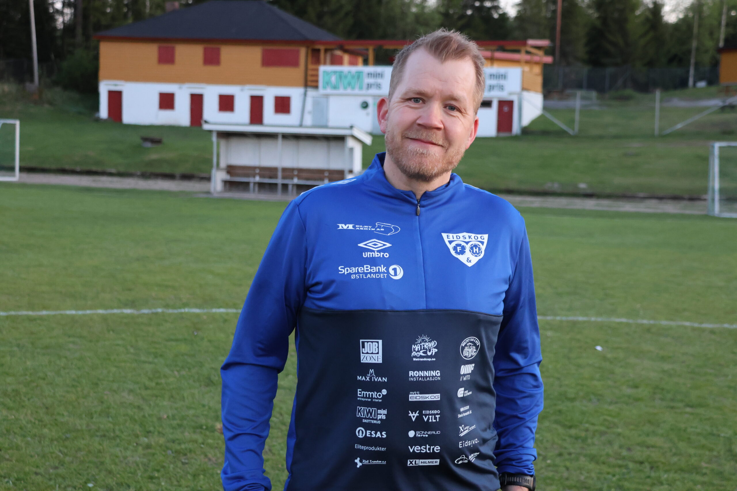 Eidskog-trener Tom Willy Kaldr&aring;st&oslash;yl var godt forn&oslash;yd med laget etter 3-1 seieren mot Vinger FK.