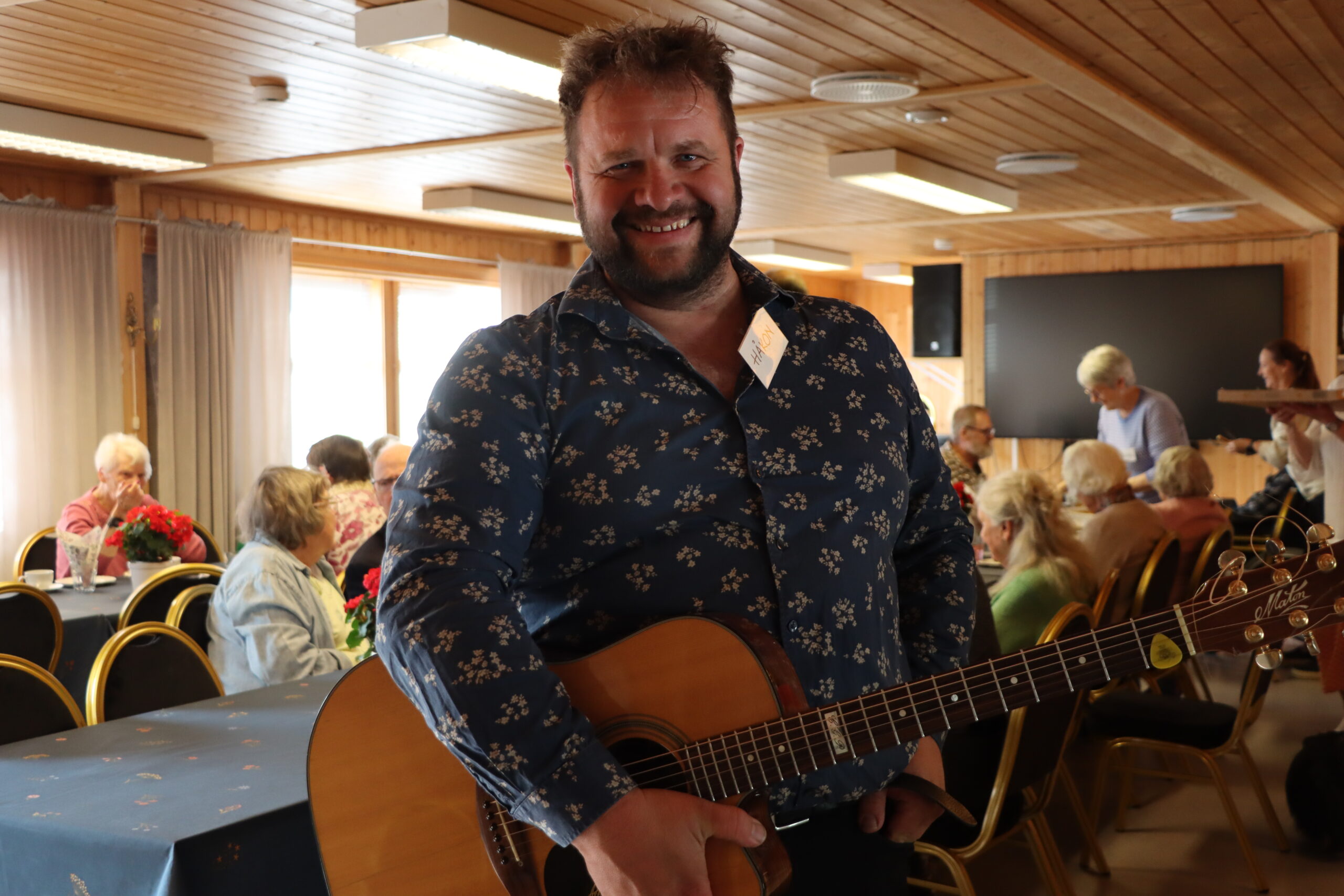H&aring;kon Hauer f&aring;r mye ut av &aring; engasjere seg i Demenskoret.