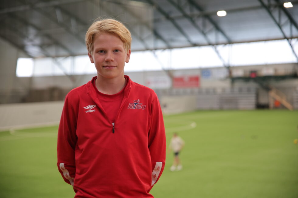 Henrik Rønning er godt fornøyd med valget å begynne på NTG-U.