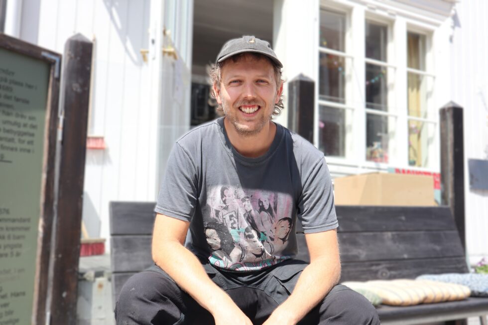 – Det er veldig gøy å spille impro-teater, og vi benytter anledningen når det er så mange flinke folk samlet i byen i forbindelse med Oberst Krebs, forteller Martin Høgberget.
