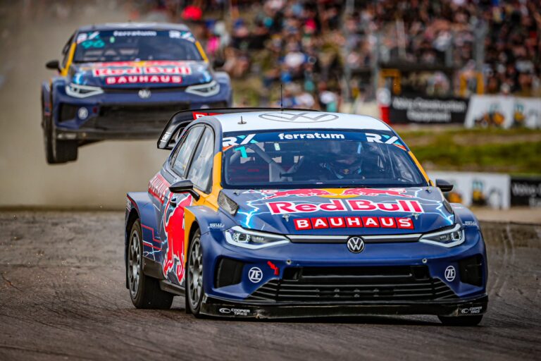 Ole Christian Veiby og Johan Kristoffersson bytter til elbiler foran VM-runden i Höljes.