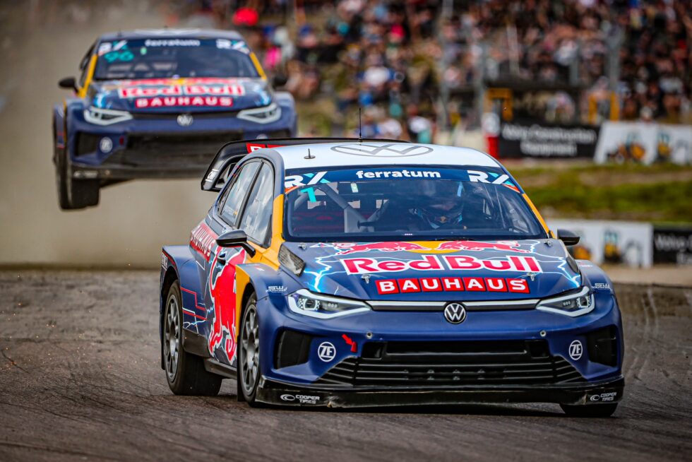Ole Christian Veiby og Johan Kristoffersson bytter til elbiler foran VM-runden i Höljes.