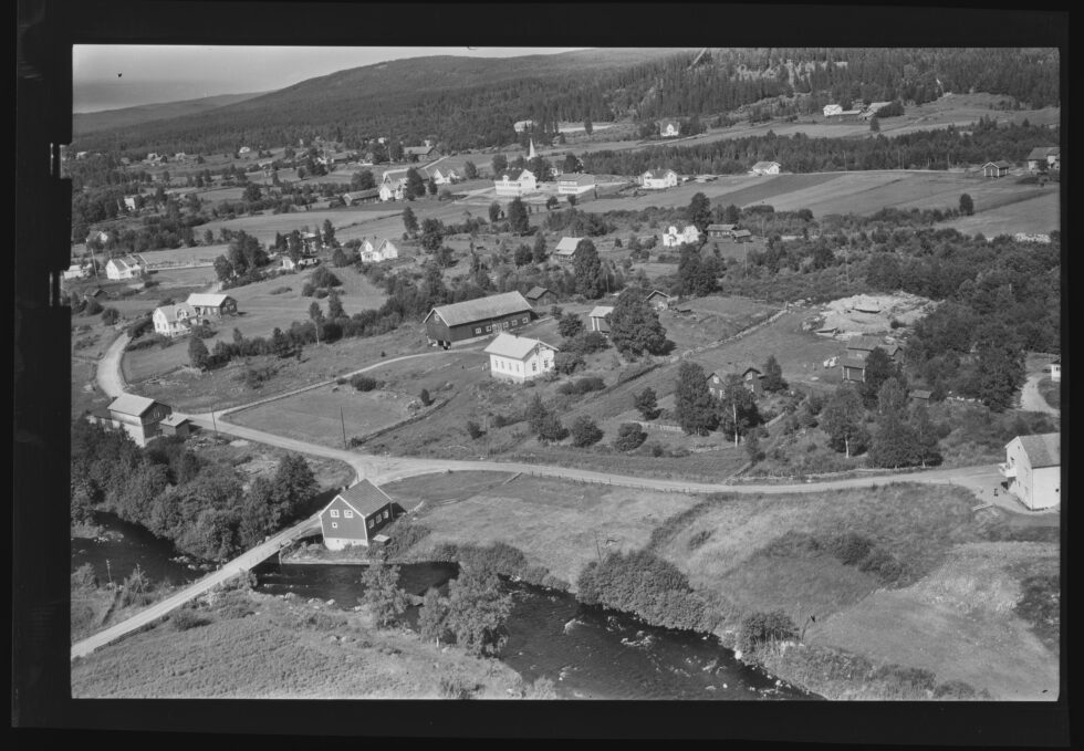 Flyfoto tatt over Austmarka i 1957.
